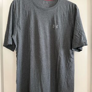 Under Armour Men's Large Charge Cotton Short Sleeve Tee
